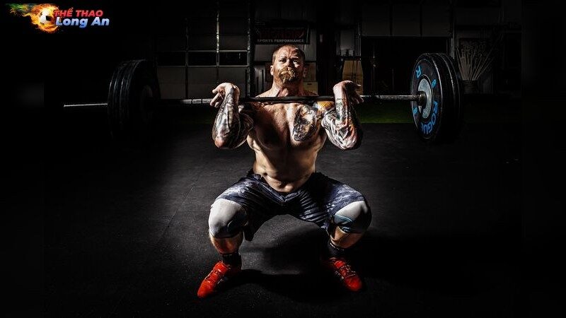 Cách xử lý chấn thương cổ tay khi tập gym